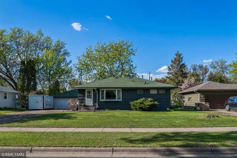 5206 65th Ave N, Minneapolis, MN 55429