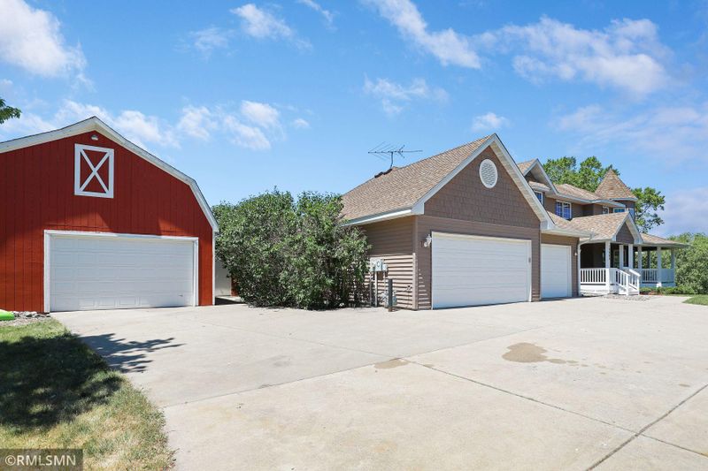 19886 Erin Ave, Prior Lake, MN 55372