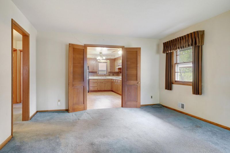 1214 45th Ave NE, Columbia Heights, MN 55421
