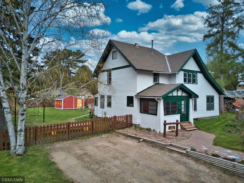 611 NE 1st Ave, Grand Rapids, MN 55744