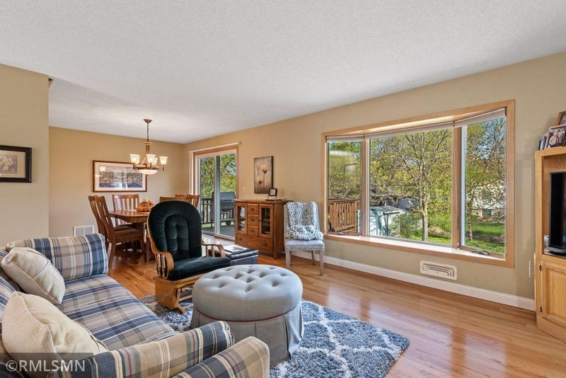 2820 Icerose Ln, Stillwater, MN 55082