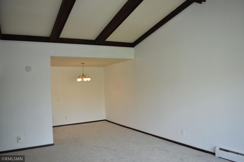 7340 York Ave S #206, Edina, MN 55435