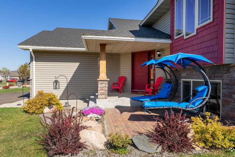 803 Park Brook Rd NW, Isanti, MN 55040
