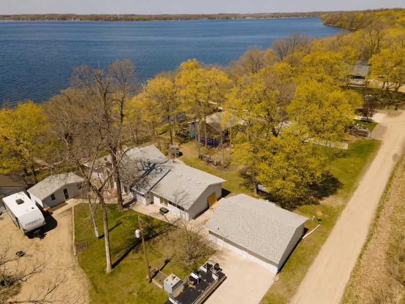 19989 Eastwood Dr, Osakis, MN 56360