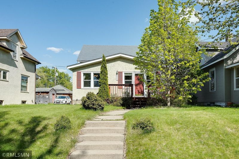 3925 18th Ave S, Minneapolis, MN 55407