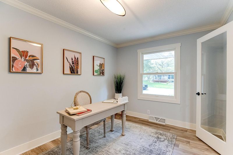 4827 Hamilton Rd, Minnetonka, MN 55345