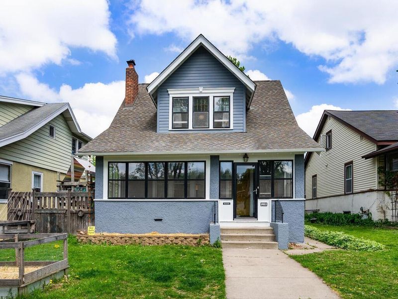 1611 Berkeley Ave, Saint Paul, MN 55105