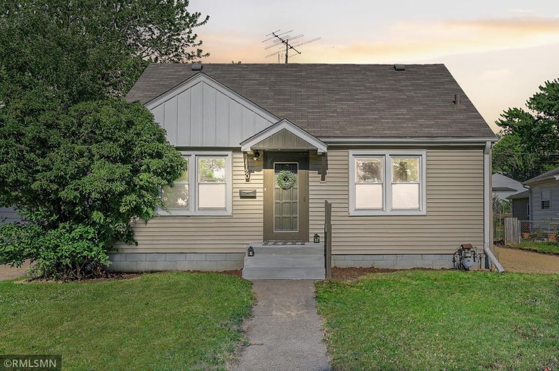 1120 Flandrau St, Saint Paul, MN 55106