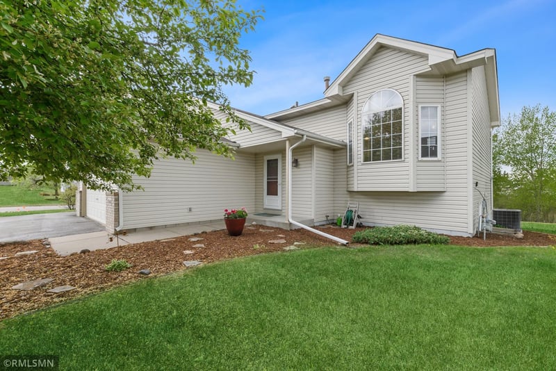 11560 Meadowbrook Ave NE, Hanover, MN 55341