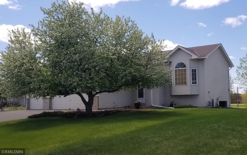 11560 Meadowbrook Ave NE, Hanover, MN 55341