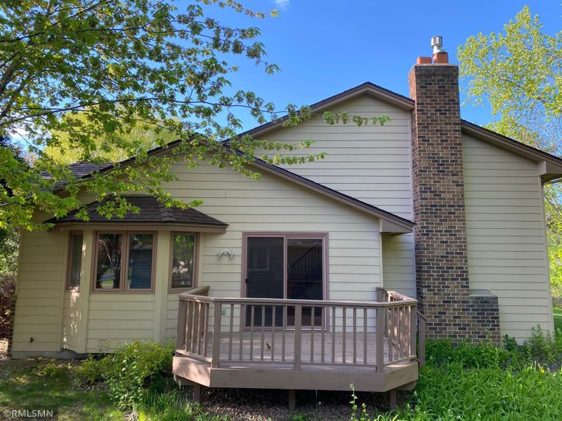 2954 Ontario Rd, Little Canada, MN 55117