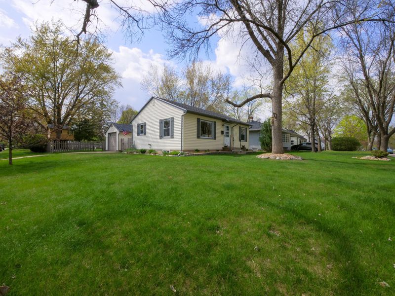 1424 Bryant St, Alexandria, MN 56308