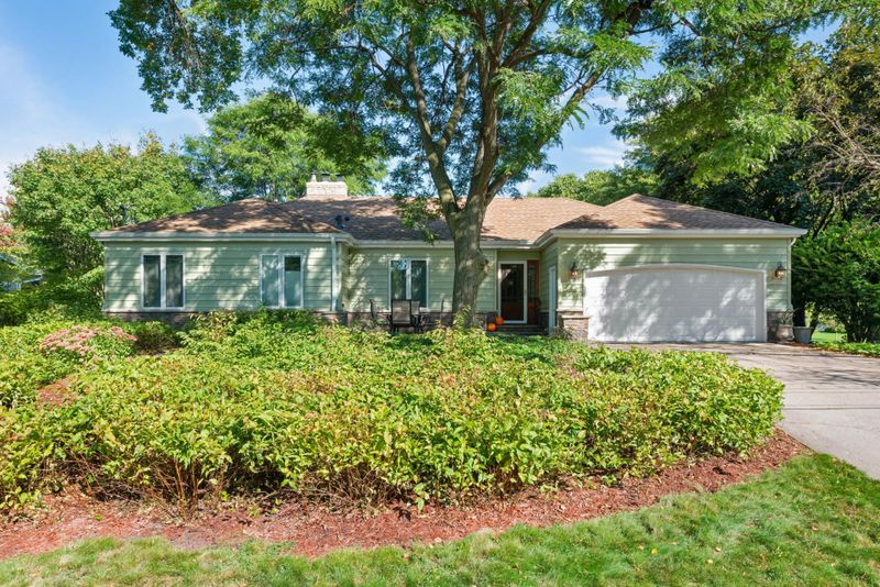 9601 Upton Rd, Bloomington, MN 55431