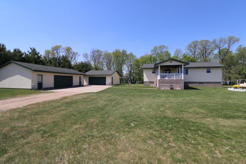 17815 Emerald Trl, Burtrum, MN 56318