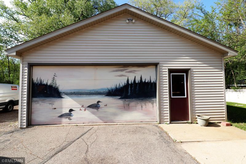 910 E 205th St, Jordan, MN 55352