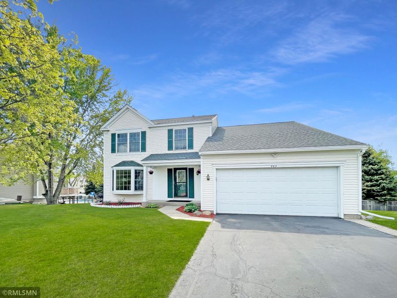 443 Crestview Dr S, Maplewood, MN 55119