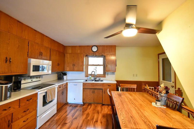 405 2nd Ave, Goodhue, MN 55027