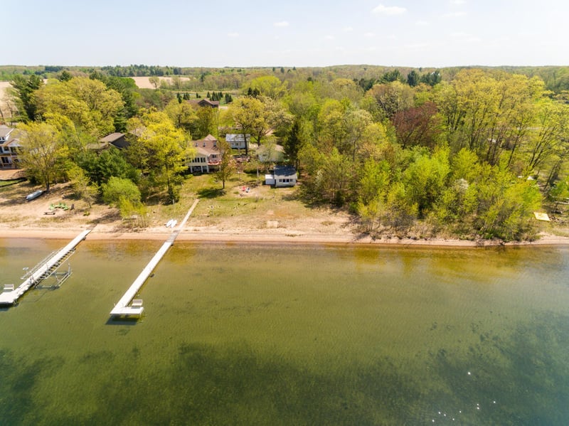 1317 E Lake Dr, Shell Lake, WI 54871