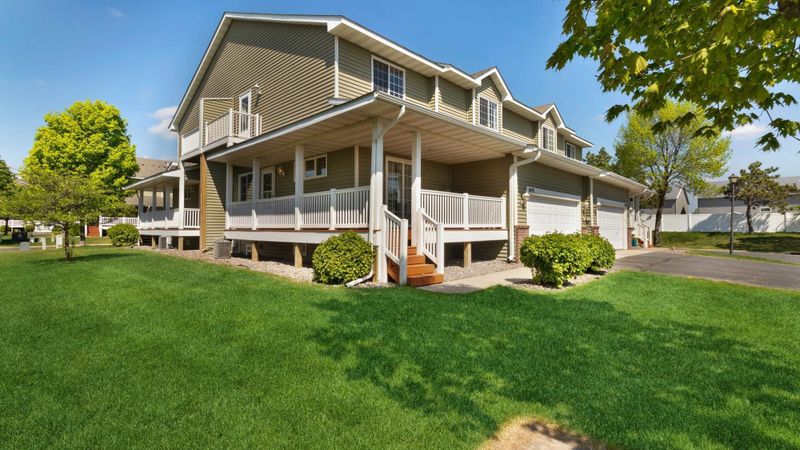 9479 Golden Eagle Ln, Monticello, MN 55362