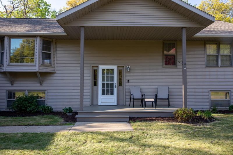 1807 Kari St NE, Alexandria, MN 56308