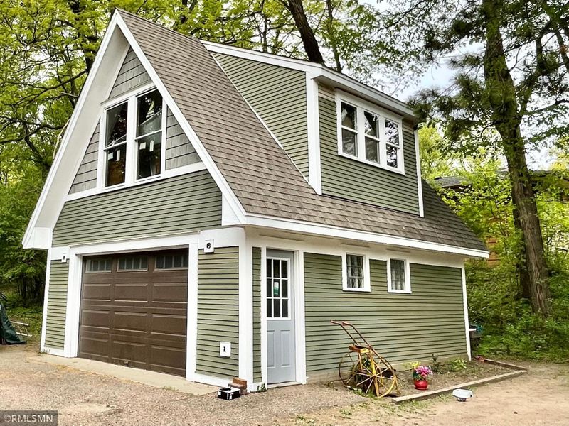 4038 Williston Rd, Minnetonka, MN 55345