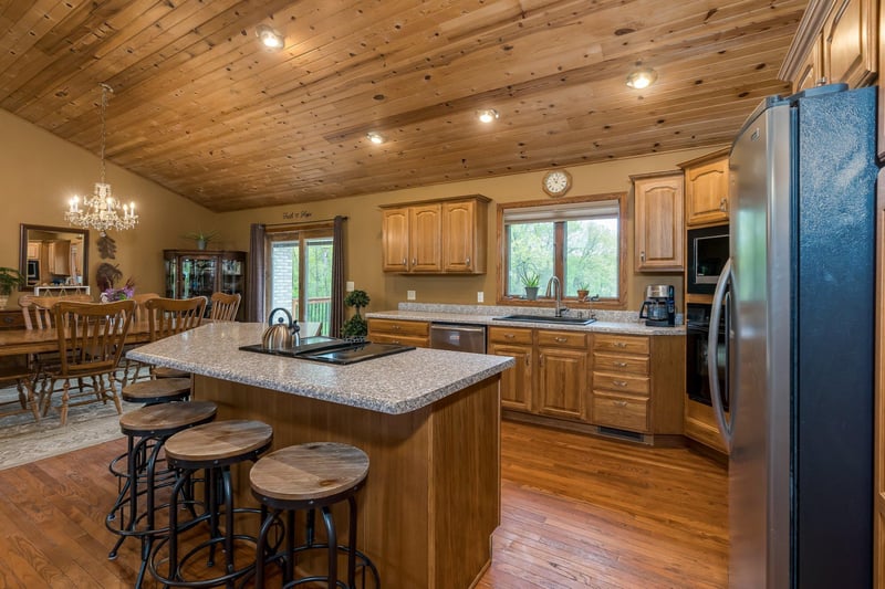 301 Caribou Trl, Good Thunder, MN 56037