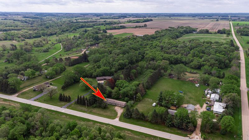 7042 30th St SE, Eyota, MN 55934