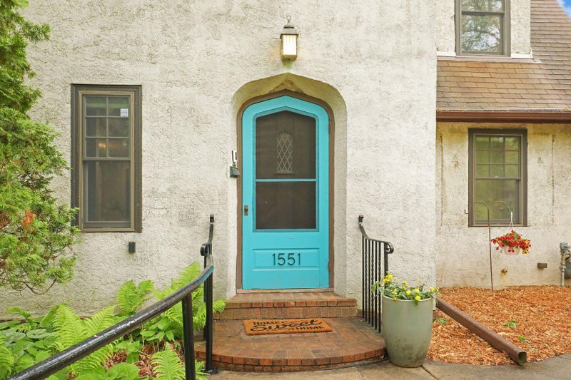 1551 Grantham St, Saint Paul, MN 55108