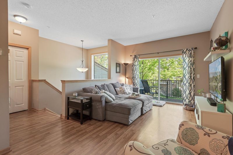 7621 Southridge Ct, Savage, MN 55378