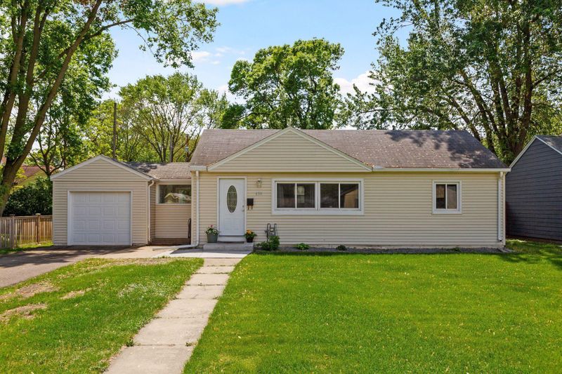 6311 Corvallis Ave N, Crystal, MN 55428