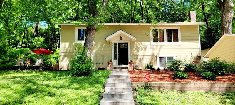 8051 Broad Ave NE, Fridley, MN 55432