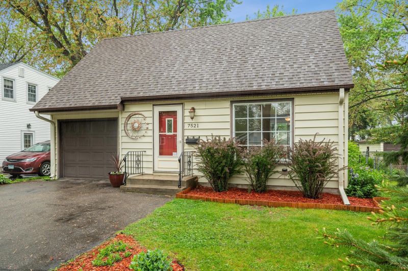 7521 Bryant Ave S, Richfield, MN 55423
