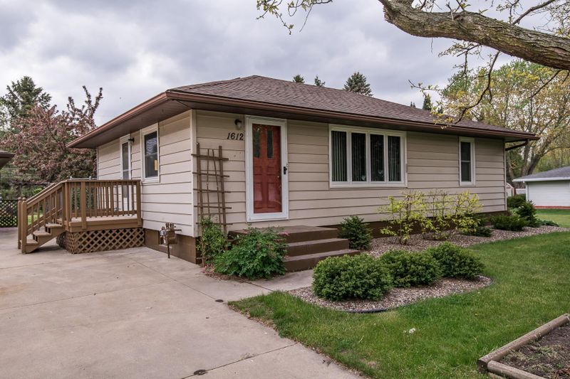 1612 27th St SE, Rochester, MN 55904