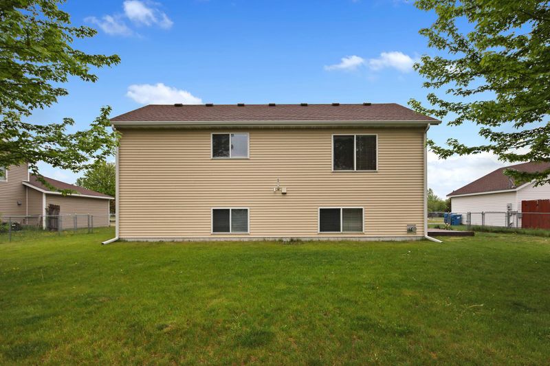 1808 3rd St N, Sartell, MN 56377