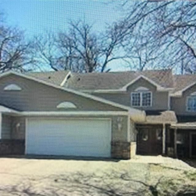 27 Pleasant View Trl, North Mankato, MN 56003