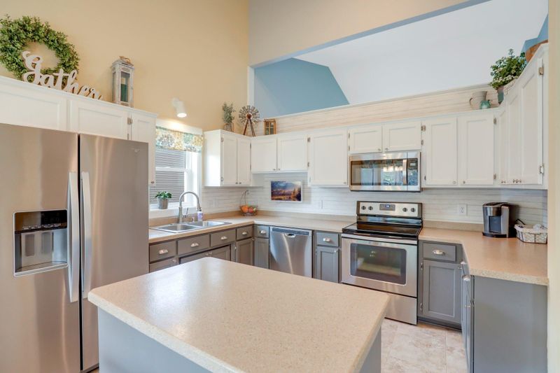 139 126th Ave NW, Coon Rapids, MN 55448