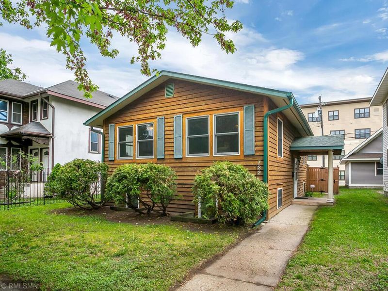 732 Dayton Ave, Saint Paul, MN 55104