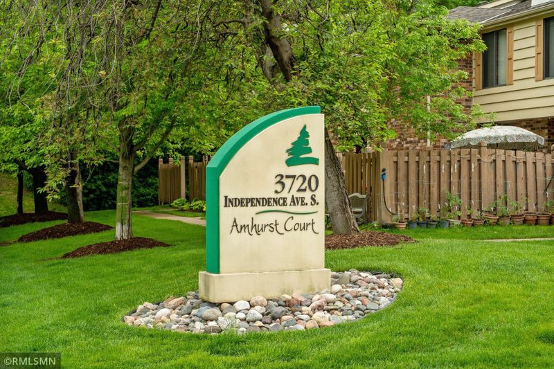3720 Independence Ave S #100, Saint Louis Park, MN 55426