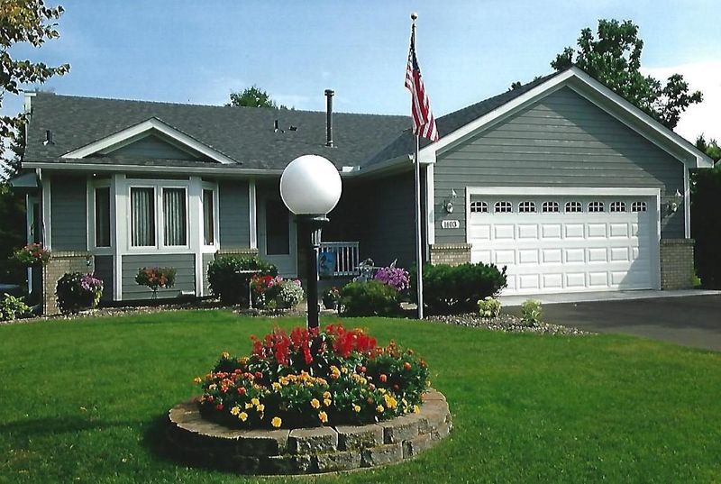 1103 Eagle Ridge Ct, Stillwater, MN 55082