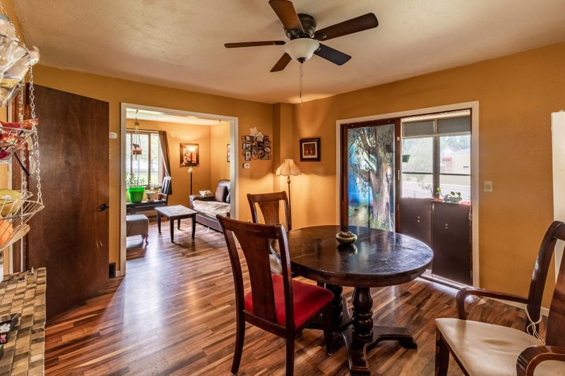 401 Main St, New Munich, MN 56356