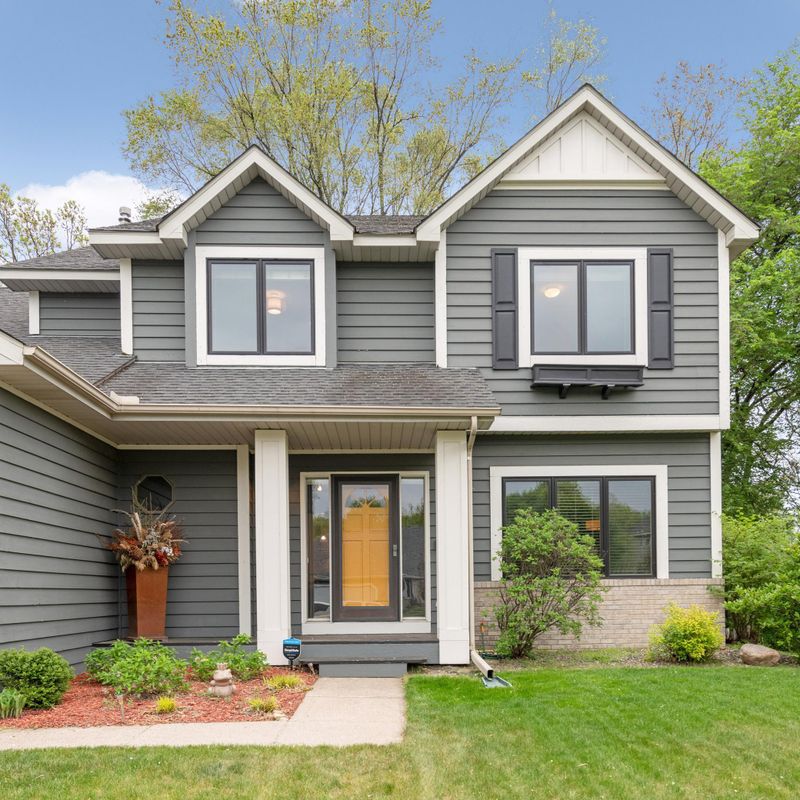 1408 Horseshoe Cir, Eagan, MN 55122