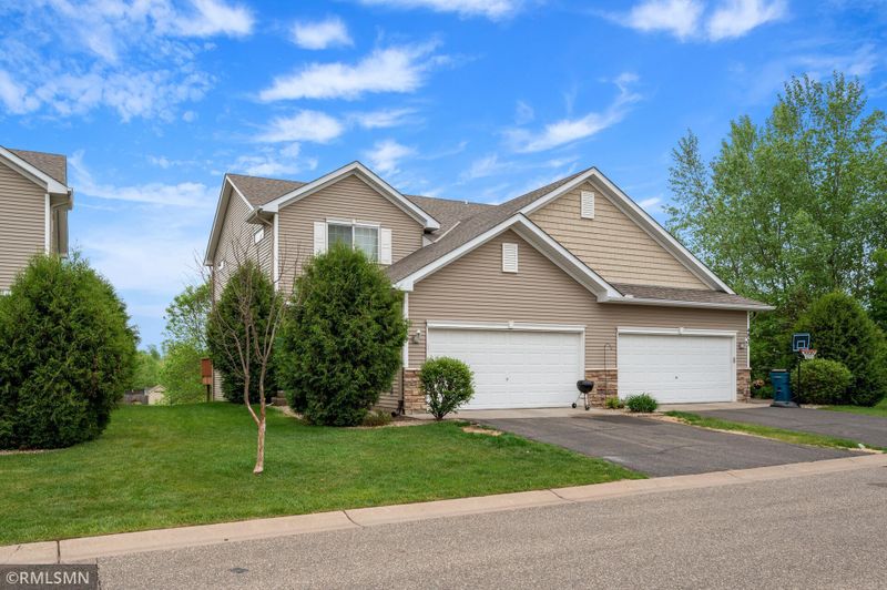 4859 200th St N, Forest Lake, MN 55025