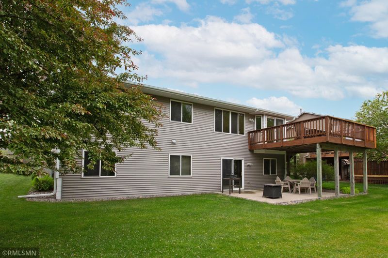 113 Mustang Ct, Lino Lakes, MN 55014