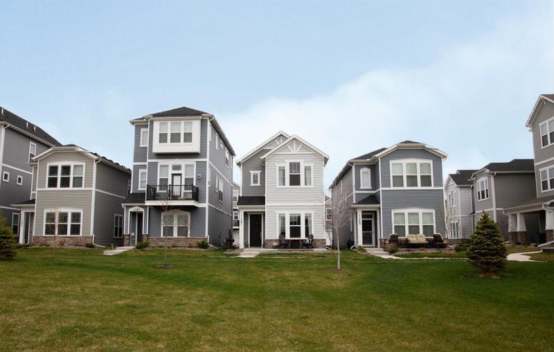 11281 81st Way N, Maple Grove, MN 55369