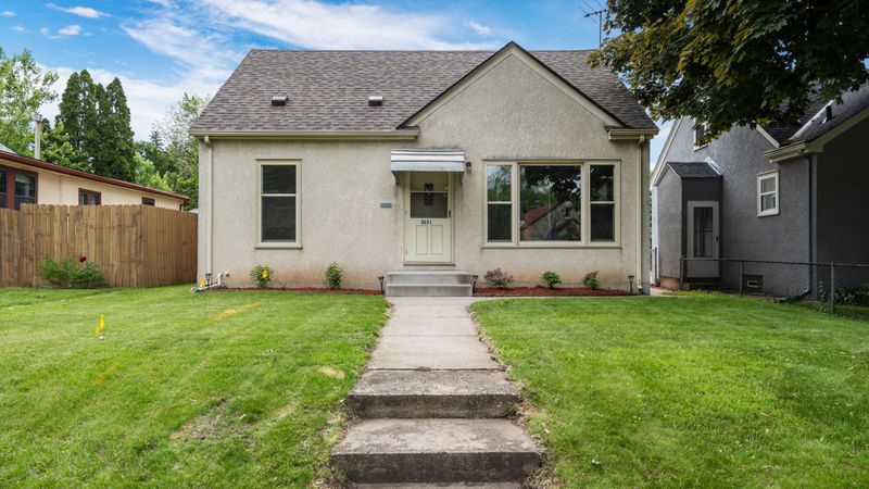 5521 36th Ave S, Minneapolis, MN 55417
