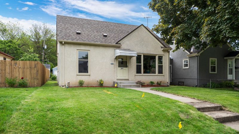 5521 36th Ave S, Minneapolis, MN 55417