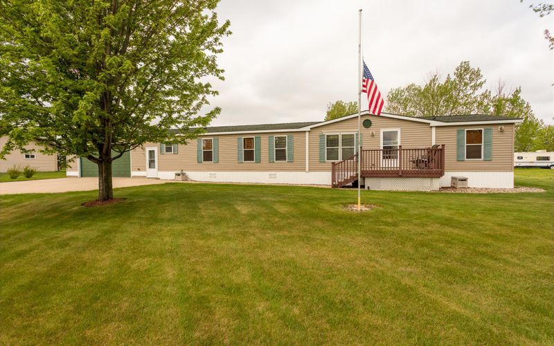 221 Washington Ave, Villard, MN 56385