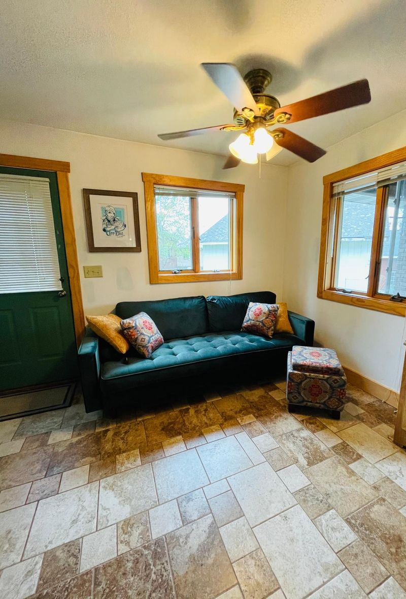 906 Christine Cir, Beaver Bay, MN 55601