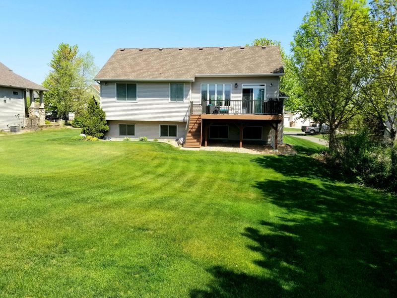 1370 Cobblestone Rd N, Champlin, MN 55316