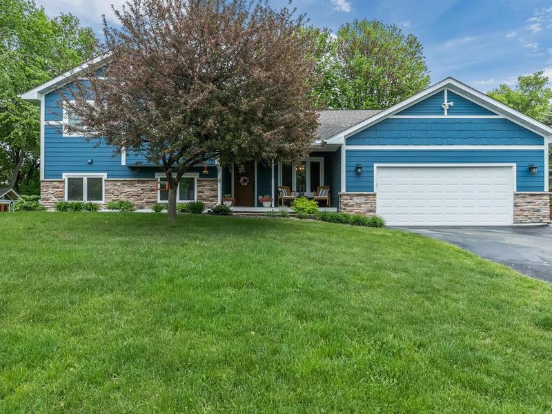 13520 Rhode Island Ave, Savage, MN 55378